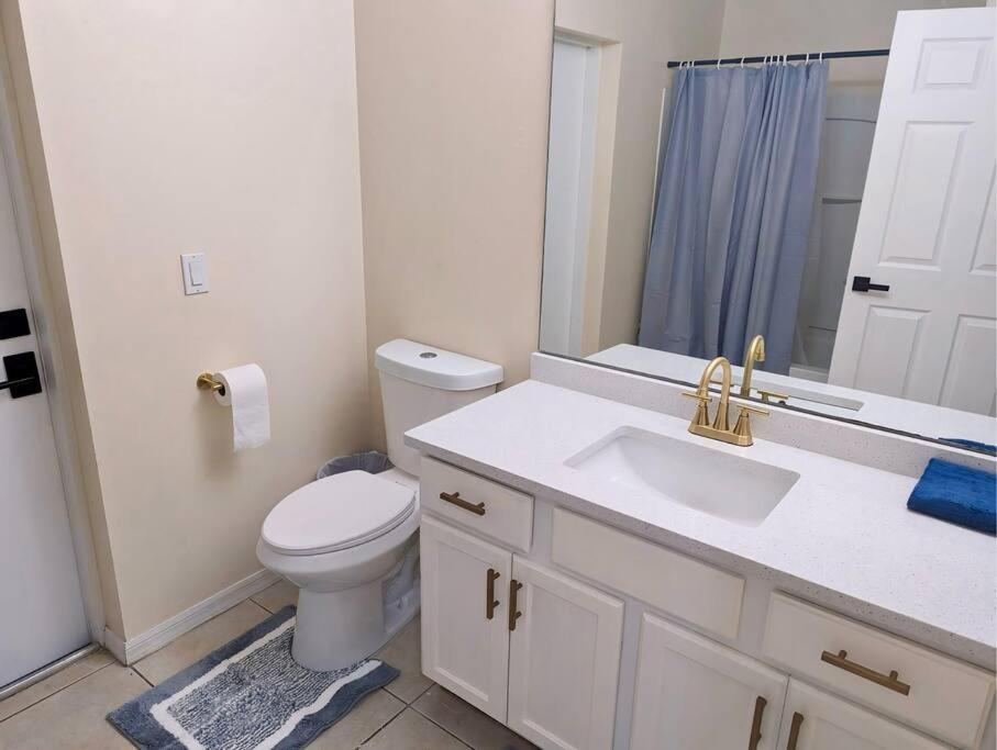 Spacious Family Retreat - Pet Friendly Vero Beach Exterior photo